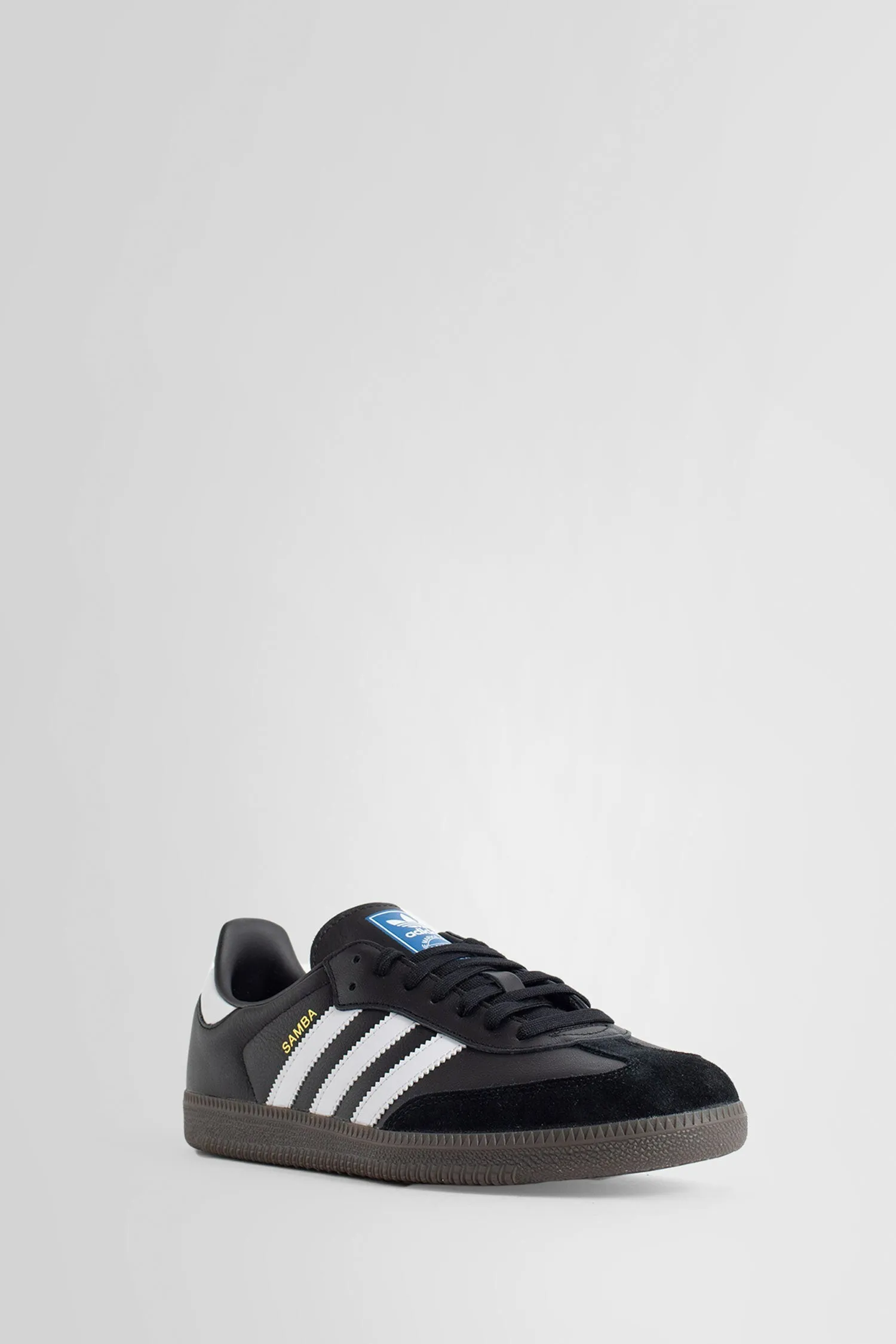 ADIDAS MAN BLACK SNEAKERS