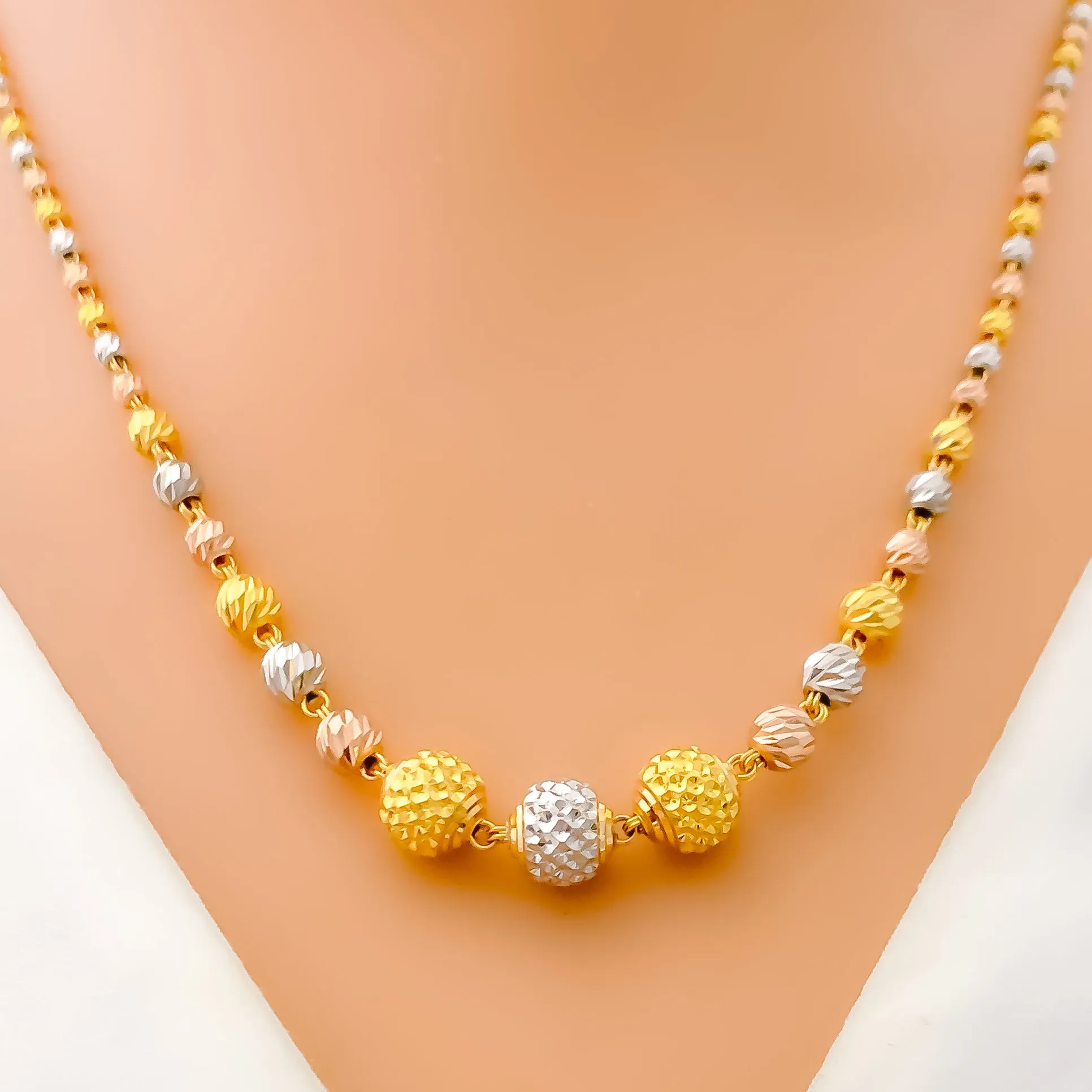 Artistic Beaded 22k Gold Necklace