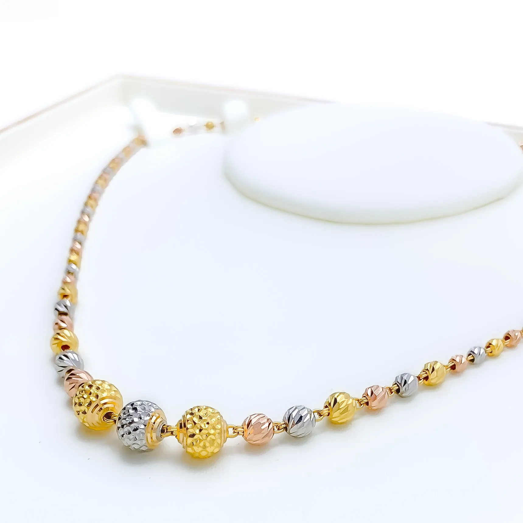 Artistic Beaded 22k Gold Necklace