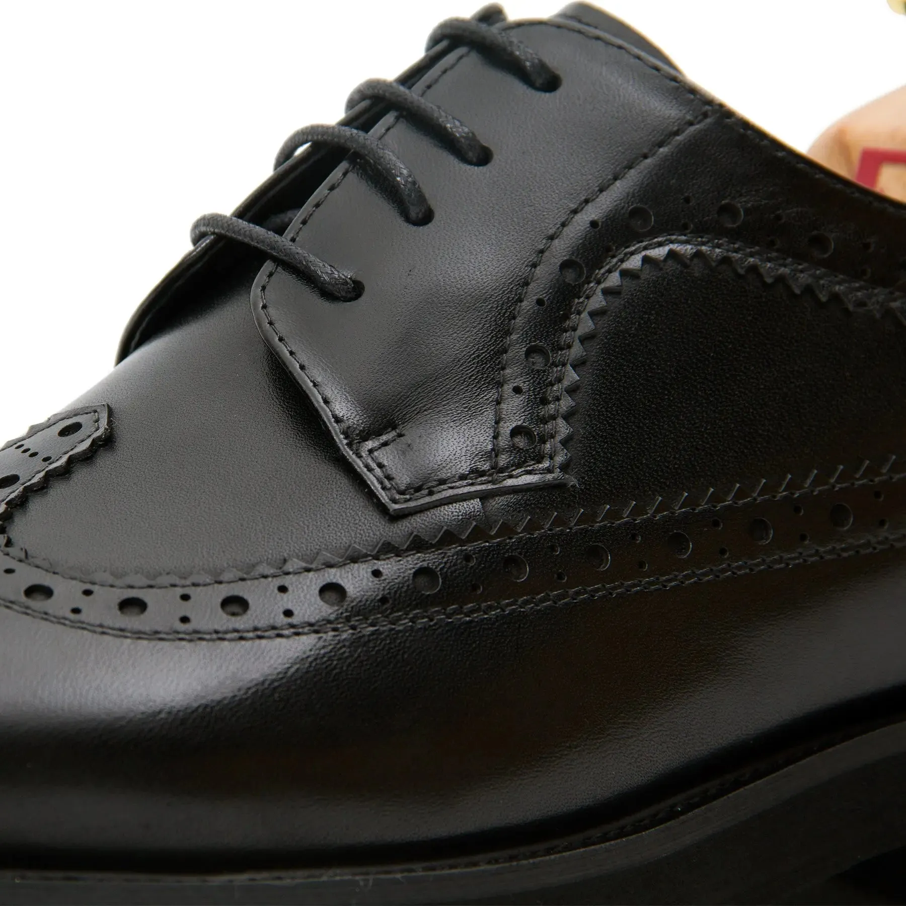 Men's leather brogue shoes