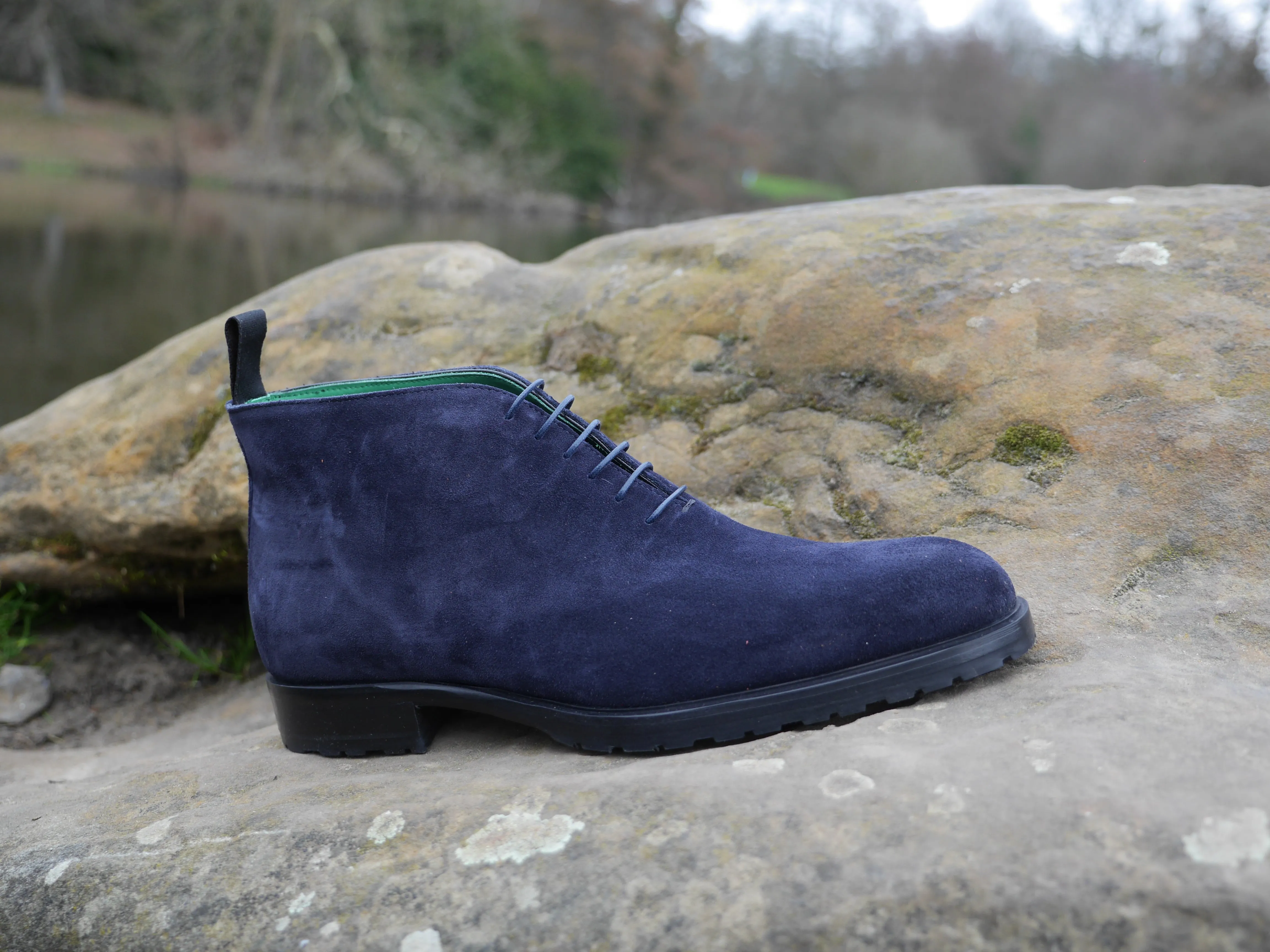 T698 - Chukka Boot Blue Suede